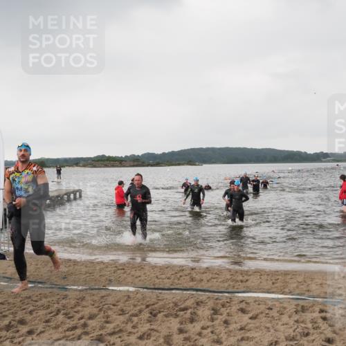 23.06.2024 - Viking Triathlon MichiJ http://msf.ph/oto/6346612 23.06.2024 10:43:37 Schwimmen 65, 347, 496, 537, 633 meine-sportfotos.de