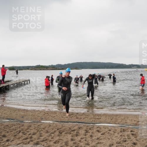 23.06.2024 - Viking Triathlon MichiJ http://msf.ph/oto/6346631 23.06.2024 10:43:41 Schwimmen 17, 347, 381, 496, 537, 633 meine-sportfotos.de