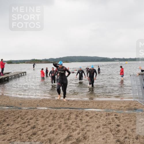 23.06.2024 - Viking Triathlon MichiJ http://msf.ph/oto/6346673 23.06.2024 10:44:01 Schwimmen 52, 165, 166, 286, 431, 469 meine-sportfotos.de