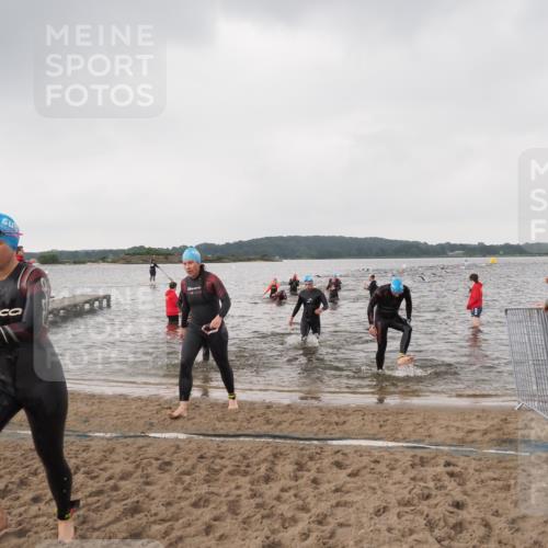 23.06.2024 - Viking Triathlon MichiJ http://msf.ph/oto/6346674 23.06.2024 10:44:03 Schwimmen 52, 165, 166, 286, 469 meine-sportfotos.de