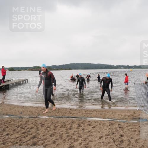 23.06.2024 - Viking Triathlon MichiJ http://msf.ph/oto/6346676 23.06.2024 10:44:03 Schwimmen 52, 165, 166, 286, 469 meine-sportfotos.de