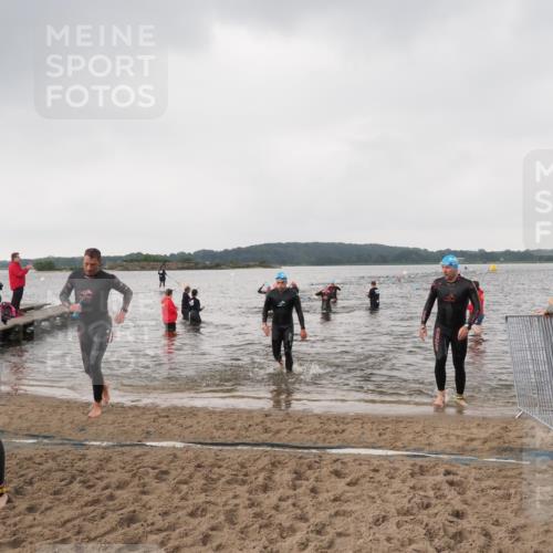 23.06.2024 - Viking Triathlon MichiJ http://msf.ph/oto/6346678 23.06.2024 10:44:05 Schwimmen 52, 165, 166, 469 meine-sportfotos.de