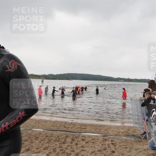 23.06.2024 - Viking Triathlon MichiJ http://msf.ph/oto/6346688 23.06.2024 10:44:09 Schwimmen 148, 165, 270, 469, 618 meine-sportfotos.de
