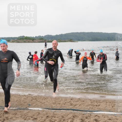 23.06.2024 - Viking Triathlon MichiJ http://msf.ph/oto/6346707 23.06.2024 10:44:19 Schwimmen 60, 77, 148, 270, 509, 618, 651 meine-sportfotos.de