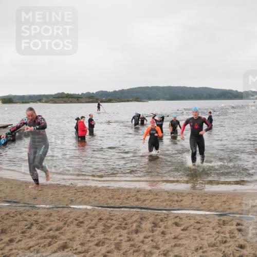 23.06.2024 - Viking Triathlon MichiJ http://msf.ph/oto/6346710 23.06.2024 10:44:21 Schwimmen 60, 77, 148, 270, 509, 618, 651 meine-sportfotos.de