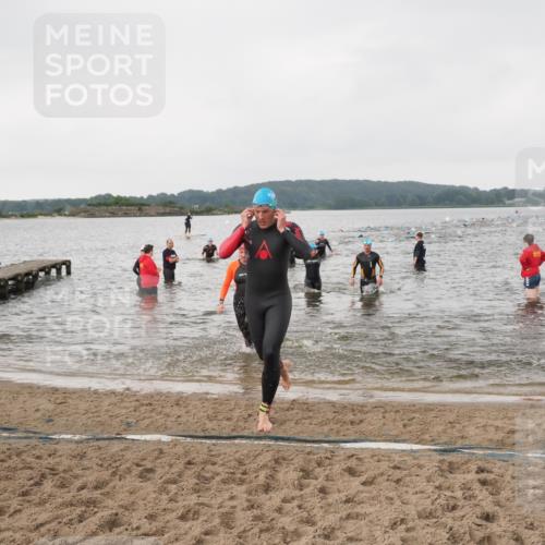23.06.2024 - Viking Triathlon MichiJ http://msf.ph/oto/6346714 23.06.2024 10:44:23 Schwimmen 60, 77, 148, 509, 519, 651 meine-sportfotos.de