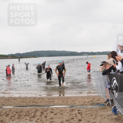 23.06.2024 - Viking Triathlon MichiJ http://msf.ph/oto/6346724 23.06.2024 10:44:28 Schwimmen 77, 334, 509, 519 meine-sportfotos.de