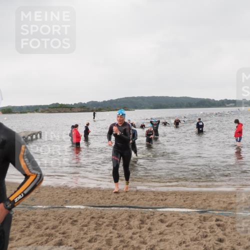23.06.2024 - Viking Triathlon MichiJ http://msf.ph/oto/6346735 23.06.2024 10:44:32 Schwimmen 35, 77, 334, 509, 519 meine-sportfotos.de