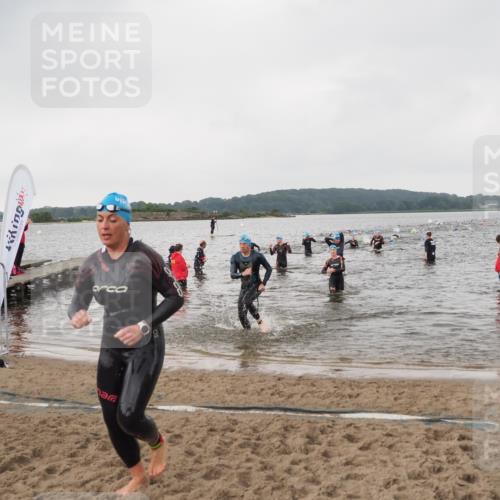23.06.2024 - Viking Triathlon MichiJ http://msf.ph/oto/6346741 23.06.2024 10:44:33 Schwimmen 35, 77, 334, 519 meine-sportfotos.de