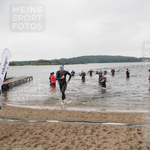 23.06.2024 - Viking Triathlon MichiJ http://msf.ph/oto/6346745 23.06.2024 10:44:34 Schwimmen 35, 77, 334, 519 meine-sportfotos.de