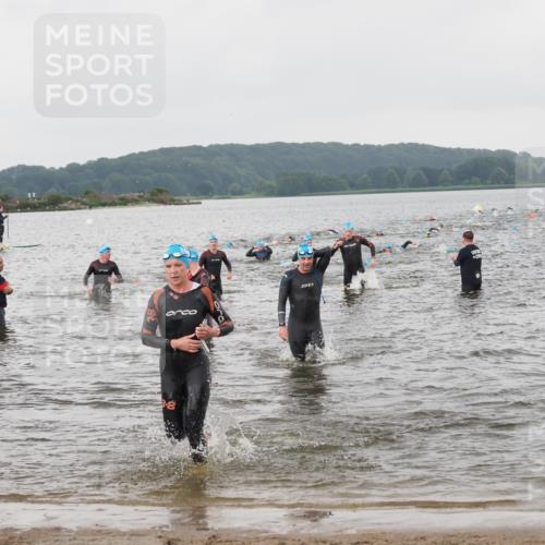 23.06.2024 - Viking Triathlon MichiJ http://msf.ph/oto/6346754 23.06.2024 10:44:38 Schwimmen 35, 334, 378, 511 meine-sportfotos.de