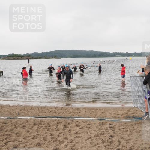 23.06.2024 - Viking Triathlon MichiJ http://msf.ph/oto/6346756 23.06.2024 10:44:41 Schwimmen 35, 121, 334, 371, 378, 511 meine-sportfotos.de