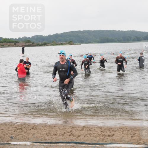 23.06.2024 - Viking Triathlon MichiJ http://msf.ph/oto/6346761 23.06.2024 10:44:43 Schwimmen 35, 121, 371, 378, 511, 532 meine-sportfotos.de