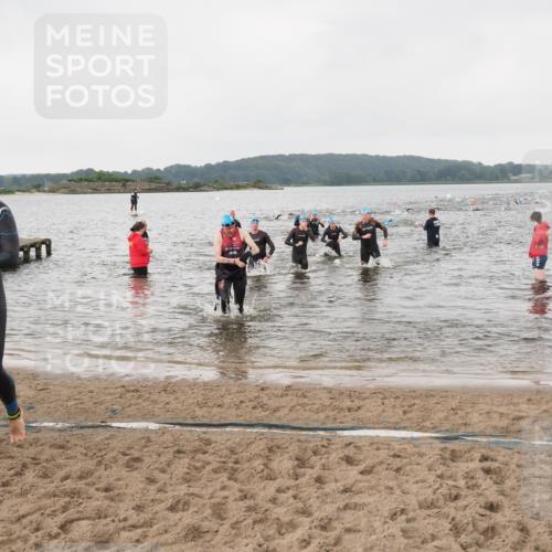 23.06.2024 - Viking Triathlon MichiJ http://msf.ph/oto/6346764 23.06.2024 10:44:45 Schwimmen 35, 121, 371, 378, 511, 532 meine-sportfotos.de