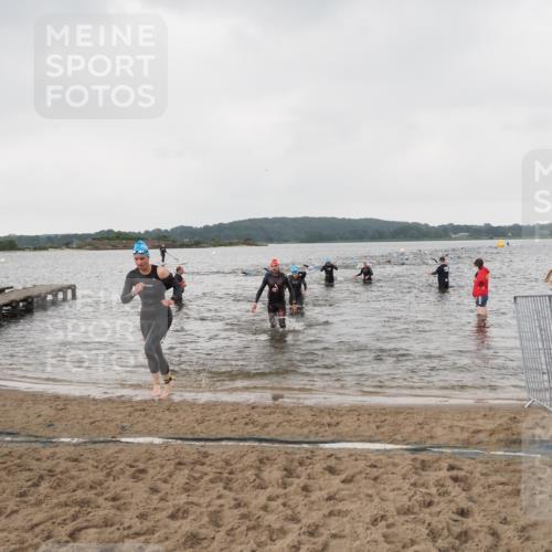 23.06.2024 - Viking Triathlon MichiJ http://msf.ph/oto/6346778 23.06.2024 10:44:55 Schwimmen 121, 184, 195, 284, 371, 532, 649 meine-sportfotos.de