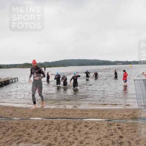 23.06.2024 - Viking Triathlon MichiJ http://msf.ph/oto/6346790 23.06.2024 10:44:59 Schwimmen 184, 195, 284, 649 meine-sportfotos.de