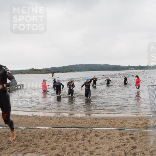 23.06.2024 - Viking Triathlon MichiJ http://msf.ph/oto/6346796 23.06.2024 10:45:01 Schwimmen 184, 195, 284, 384, 649 meine-sportfotos.de