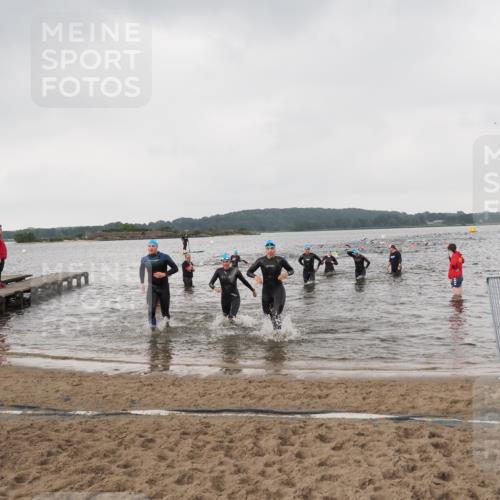 23.06.2024 - Viking Triathlon MichiJ http://msf.ph/oto/6346804 23.06.2024 10:45:03 Schwimmen 184, 195, 202, 284, 384 meine-sportfotos.de