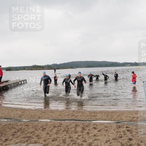 23.06.2024 - Viking Triathlon MichiJ http://msf.ph/oto/6346805 23.06.2024 10:45:03 Schwimmen 184, 195, 202, 284, 384 meine-sportfotos.de