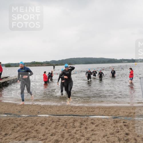 23.06.2024 - Viking Triathlon MichiJ http://msf.ph/oto/6346810 23.06.2024 10:45:04 Schwimmen 184, 195, 202, 206, 284, 384 meine-sportfotos.de