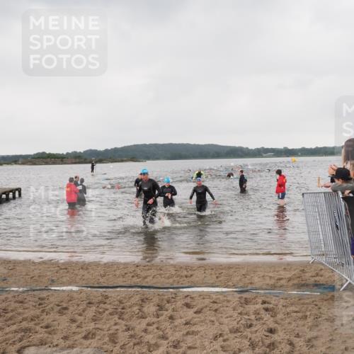 23.06.2024 - Viking Triathlon MichiJ http://msf.ph/oto/6346827 23.06.2024 10:45:10 Schwimmen 202, 206, 384 meine-sportfotos.de