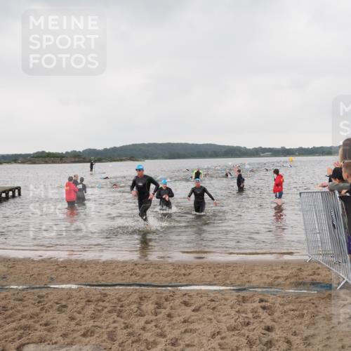 23.06.2024 - Viking Triathlon MichiJ http://msf.ph/oto/6346828 23.06.2024 10:45:10 Schwimmen 202, 206, 384 meine-sportfotos.de