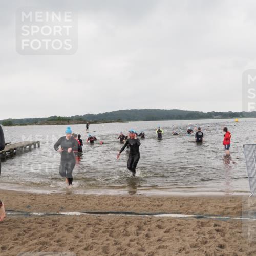 23.06.2024 - Viking Triathlon MichiJ http://msf.ph/oto/6346843 23.06.2024 10:45:14 Schwimmen 202, 206, 384, 480 meine-sportfotos.de