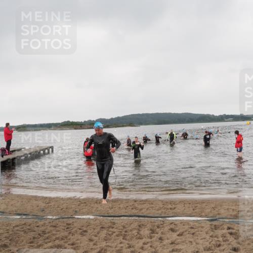 23.06.2024 - Viking Triathlon MichiJ http://msf.ph/oto/6346845 23.06.2024 10:45:16 Schwimmen 202, 206, 443, 480, 493 meine-sportfotos.de