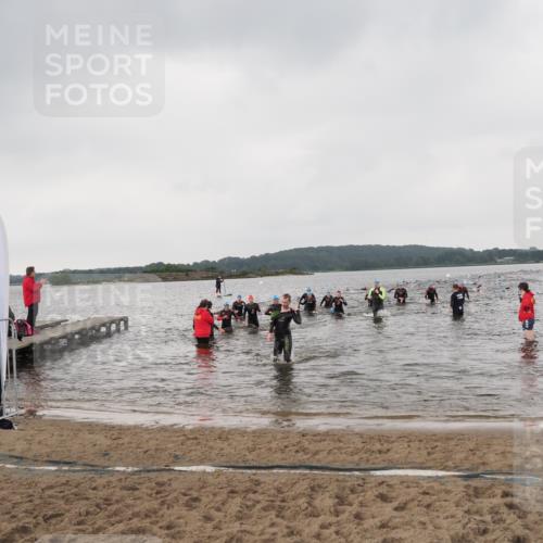 23.06.2024 - Viking Triathlon MichiJ http://msf.ph/oto/6346856 23.06.2024 10:45:18 Schwimmen 206, 443, 480, 493, 652 meine-sportfotos.de