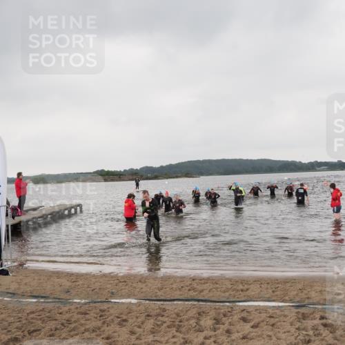 23.06.2024 - Viking Triathlon MichiJ http://msf.ph/oto/6346863 23.06.2024 10:45:20 Schwimmen 375, 443, 480, 493, 652 meine-sportfotos.de