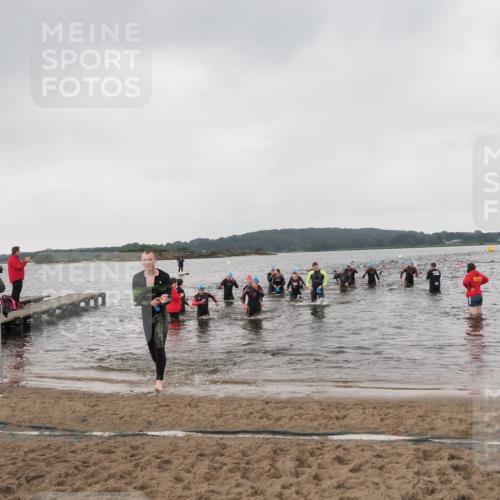 23.06.2024 - Viking Triathlon MichiJ http://msf.ph/oto/6346871 23.06.2024 10:45:22 Schwimmen 267, 375, 380, 443, 480, 493, 495, 652 meine-sportfotos.de