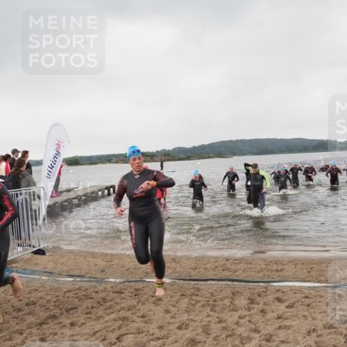 23.06.2024 - Viking Triathlon MichiJ http://msf.ph/oto/6346894 23.06.2024 10:45:29 Schwimmen 54, 267, 343, 375, 380, 403, 443, 493, 495, 652 meine-sportfotos.de