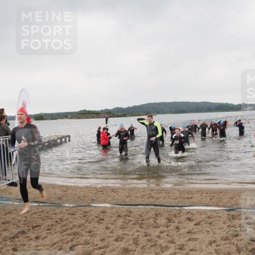 23.06.2024 - Viking Triathlon MichiJ http://msf.ph/oto/6346902 23.06.2024 10:45:30 Schwimmen 54, 267, 343, 375, 380, 403, 443, 493, 495, 652 meine-sportfotos.de