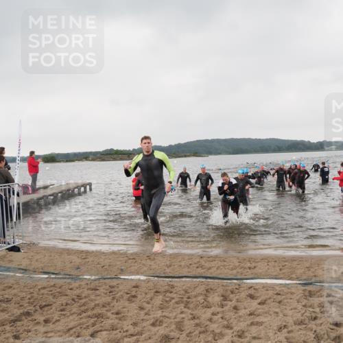 23.06.2024 - Viking Triathlon MichiJ http://msf.ph/oto/6346910 23.06.2024 10:45:32 Schwimmen 54, 220, 267, 274, 343, 375, 380, 403, 495, 506, 652 meine-sportfotos.de