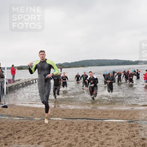 23.06.2024 - Viking Triathlon MichiJ http://msf.ph/oto/6346914 23.06.2024 10:45:33 Schwimmen 54, 63, 220, 267, 274, 343, 375, 380, 403, 495, 506 meine-sportfotos.de