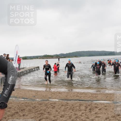 23.06.2024 - Viking Triathlon MichiJ http://msf.ph/oto/6346928 23.06.2024 10:45:36 Schwimmen 54, 63, 220, 267, 274, 343, 380, 403, 430, 495, 506, 641 meine-sportfotos.de