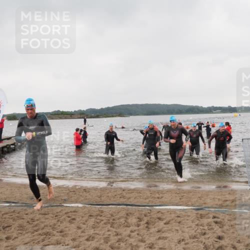 23.06.2024 - Viking Triathlon MichiJ http://msf.ph/oto/6346938 23.06.2024 10:45:40 Schwimmen 54, 63, 220, 274, 343, 403, 430, 433, 506, 641 meine-sportfotos.de