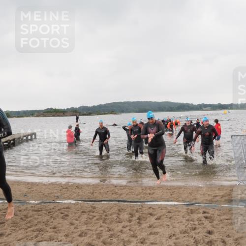23.06.2024 - Viking Triathlon MichiJ http://msf.ph/oto/6346940 23.06.2024 10:45:40 Schwimmen 54, 63, 220, 274, 343, 403, 430, 433, 506, 641 meine-sportfotos.de