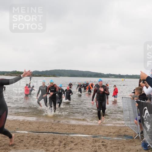 23.06.2024 - Viking Triathlon MichiJ http://msf.ph/oto/6346945 23.06.2024 10:45:42 Schwimmen 63, 220, 274, 343, 430, 433, 506, 641 meine-sportfotos.de