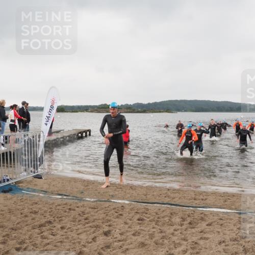 23.06.2024 - Viking Triathlon MichiJ http://msf.ph/oto/6346977 23.06.2024 10:45:51 Schwimmen 156, 247, 395, 433, 641, 644 meine-sportfotos.de