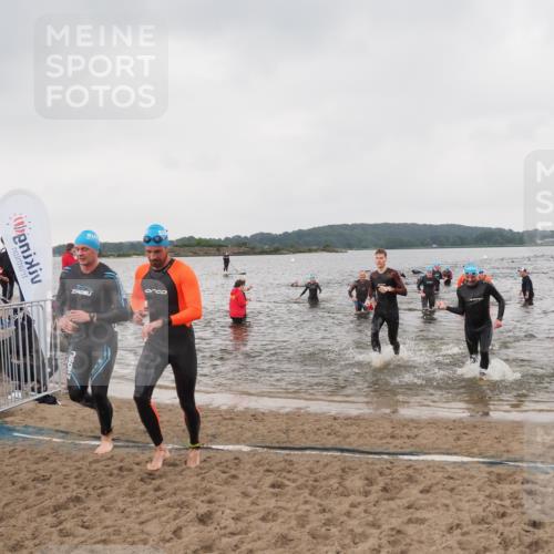 23.06.2024 - Viking Triathlon MichiJ http://msf.ph/oto/6346984 23.06.2024 10:45:57 Schwimmen 18, 156, 162, 247, 294, 395, 475, 602, 644 meine-sportfotos.de
