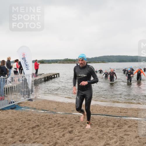 23.06.2024 - Viking Triathlon MichiJ http://msf.ph/oto/6346990 23.06.2024 10:46:00 Schwimmen 18, 162, 247, 294, 359, 475, 602, 644 meine-sportfotos.de