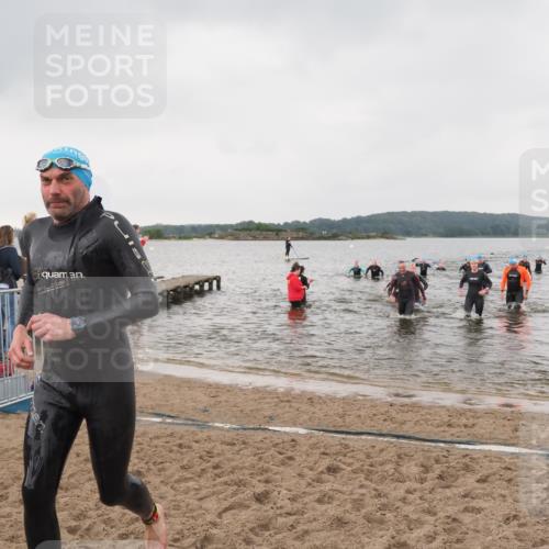 23.06.2024 - Viking Triathlon MichiJ http://msf.ph/oto/6346994 23.06.2024 10:46:01 Schwimmen 18, 162, 247, 294, 359, 475, 602, 644 meine-sportfotos.de