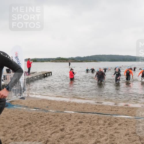 23.06.2024 - Viking Triathlon MichiJ http://msf.ph/oto/6346996 23.06.2024 10:46:01 Schwimmen 18, 162, 247, 294, 359, 475, 602, 644 meine-sportfotos.de