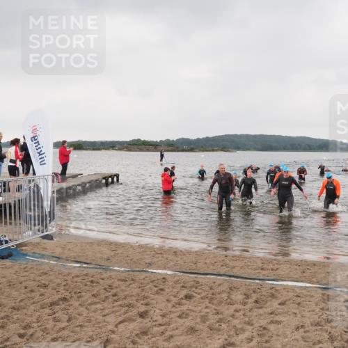 23.06.2024 - Viking Triathlon MichiJ http://msf.ph/oto/6347001 23.06.2024 10:46:04 Schwimmen 18, 44, 162, 294, 341, 359, 475, 602 meine-sportfotos.de