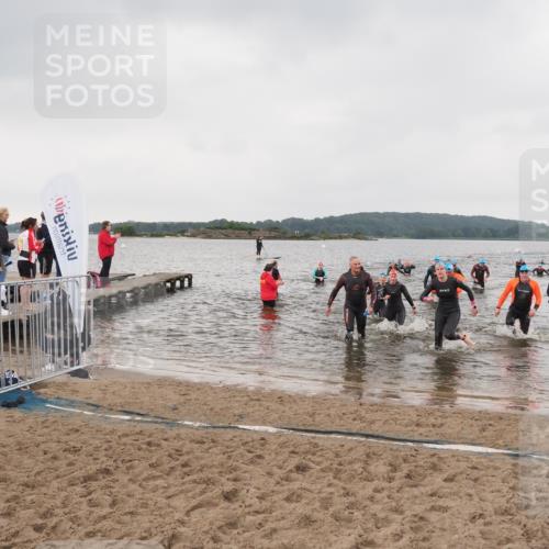 23.06.2024 - Viking Triathlon MichiJ http://msf.ph/oto/6347005 23.06.2024 10:46:04 Schwimmen 18, 44, 162, 294, 341, 359, 475, 602 meine-sportfotos.de