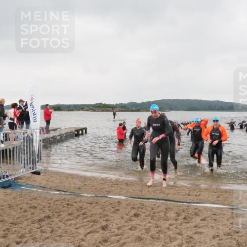 23.06.2024 - Viking Triathlon MichiJ http://msf.ph/oto/6347012 23.06.2024 10:46:08 Schwimmen 18, 44, 162, 249, 294, 341, 359, 475, 514, 602, 645 meine-sportfotos.de