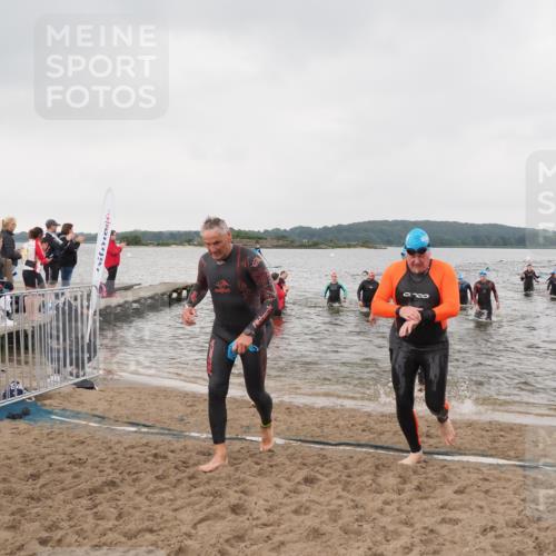 23.06.2024 - Viking Triathlon MichiJ http://msf.ph/oto/6347022 23.06.2024 10:46:10 Schwimmen 18, 44, 162, 249, 294, 341, 359, 475, 514, 602, 645, 646 meine-sportfotos.de