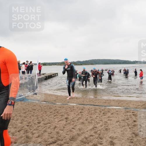 23.06.2024 - Viking Triathlon MichiJ http://msf.ph/oto/6347037 23.06.2024 10:46:15 Schwimmen 44, 249, 341, 428, 514, 606, 645, 646 meine-sportfotos.de
