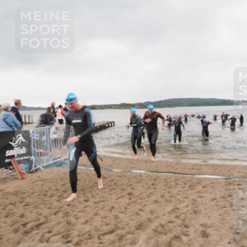 23.06.2024 - Viking Triathlon MichiJ http://msf.ph/oto/6347039 23.06.2024 10:46:17 Schwimmen 44, 208, 249, 341, 428, 514, 606, 645, 646 meine-sportfotos.de